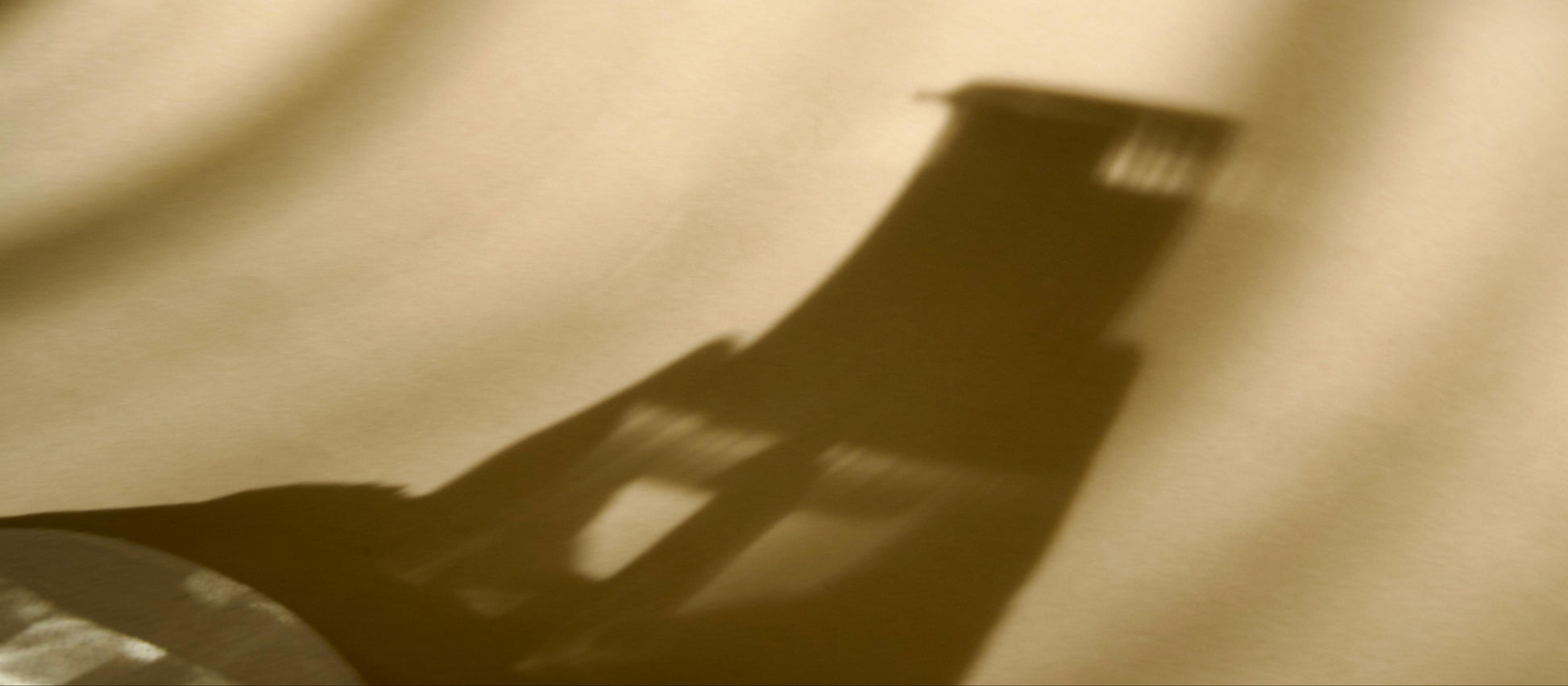 BUNIDA Body Serum Kerze - Schatten